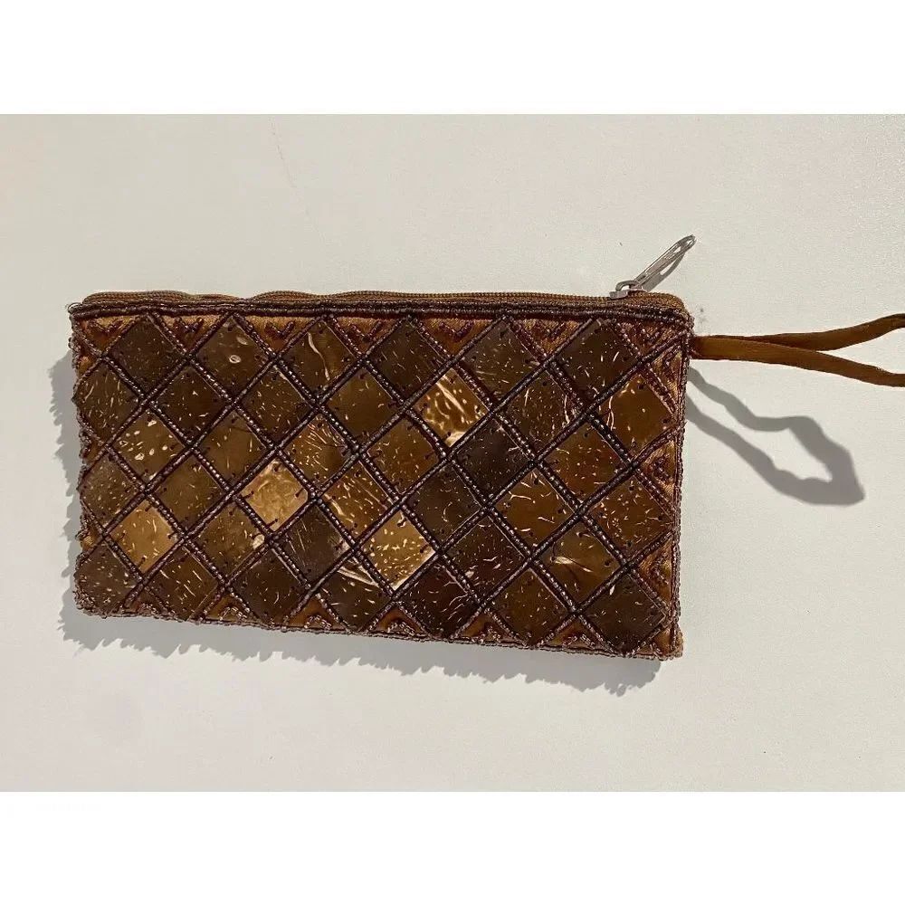 World of Good Women’s Diamond Beaded Embellishment Zip Wristlet Brown